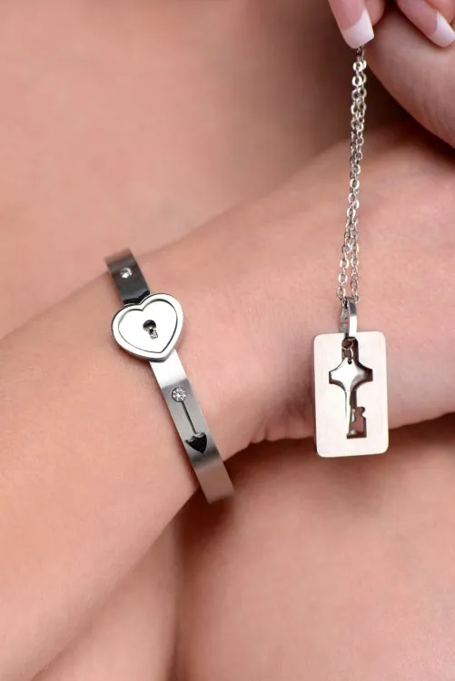 Vibrators XR Brands Master Series Cuffed Locking Bracelet and Key Necklace